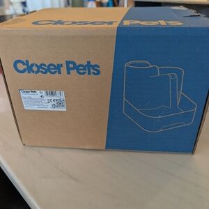 Closer Pets Automatic Plastic Pet Water Feeder And Filters